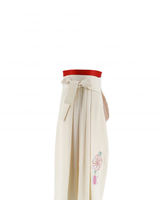 卒業式袴単品レンタル[刺繍]白色に花の刺繍[身長153-157cm]No.841